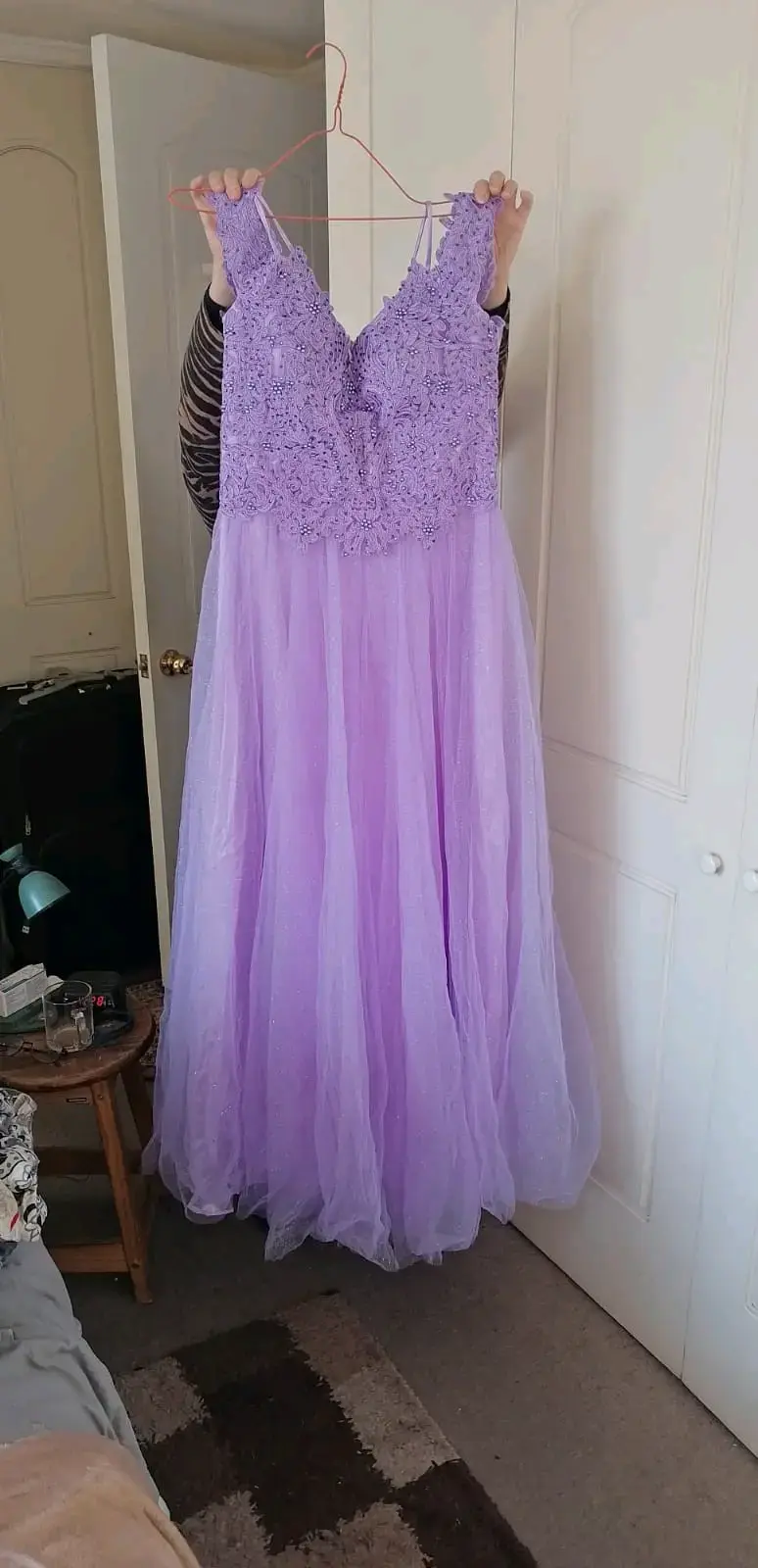 Vestido largo de fiesta lila con encaje - 2