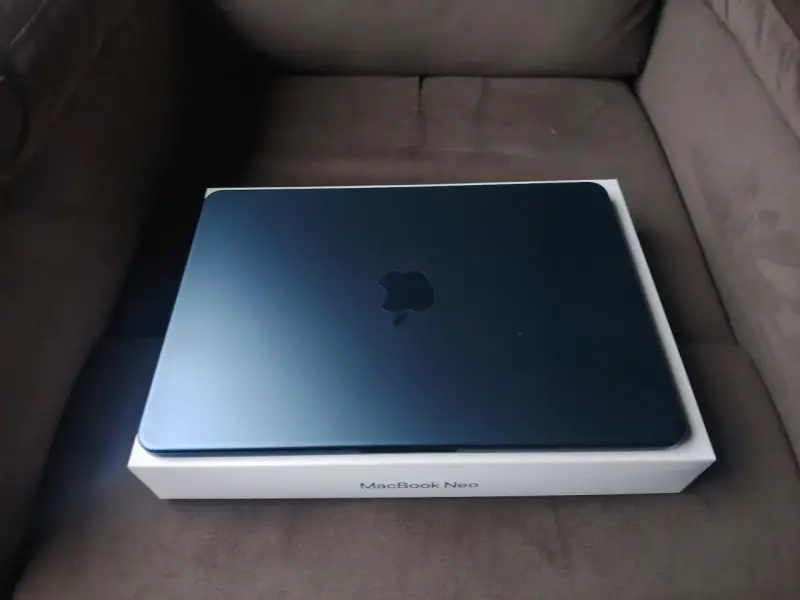 Laptop MacBook Neo - 3