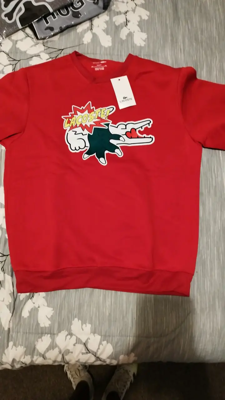 Polerón rojo Lacoste talla L