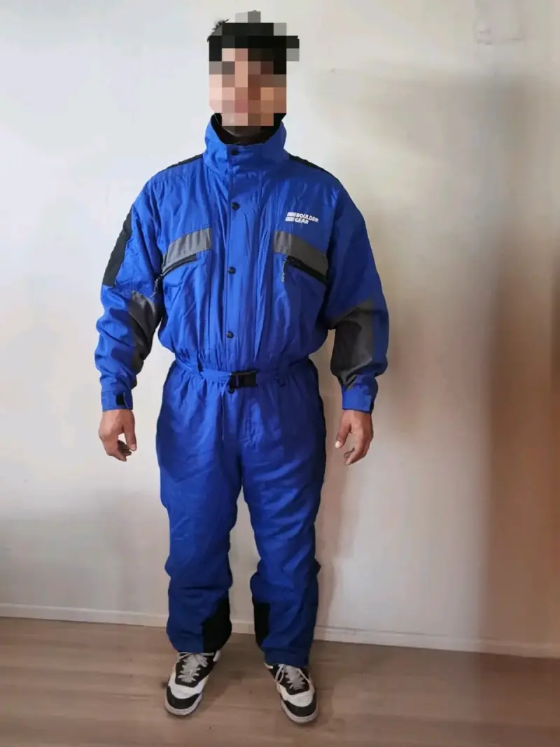 Traje de esquí azul con detalles reflec - 2