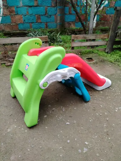 Resbalin infantil de plástico multicolor - miniatura 5
