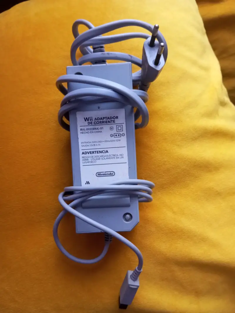 Adaptador de corriente Wii Nintendo original - 1