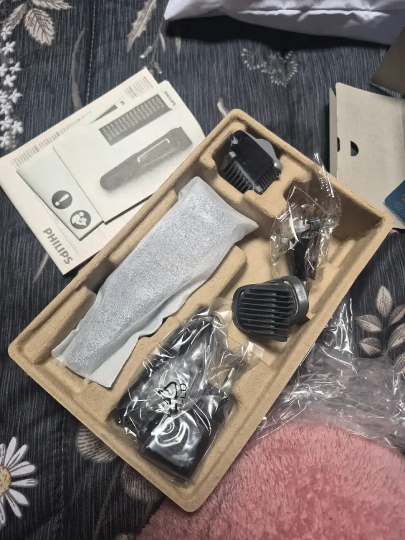 Cortadora Philips Multigroom Series 3000 - 4