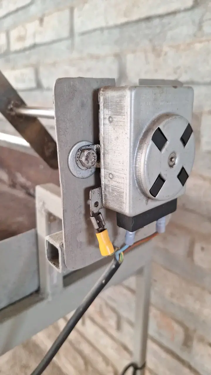 Parrilla Eléctrica Motor Espiedo 9KG - 3
