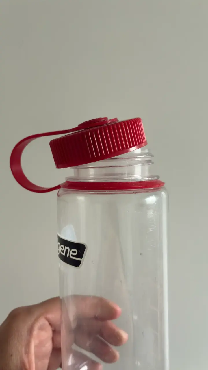 Botella Nalgene 400ml con tapa roja - 3
