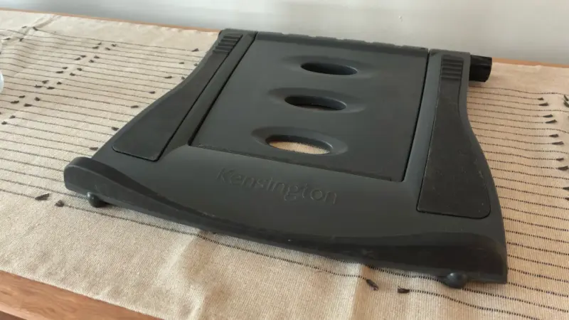 Soporte para notebook Kensington ajustable - 5