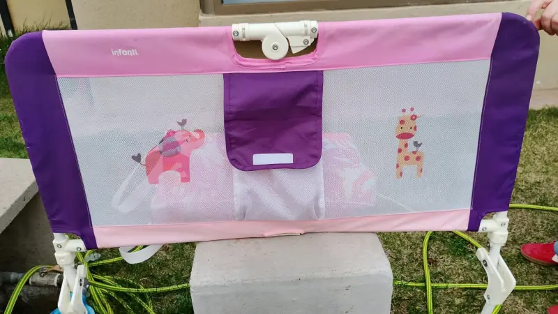 Baranda de cama infantil Infanti rosa y morado