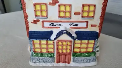 Casa  de cerámica estilo tienda de flores - miniatura 2