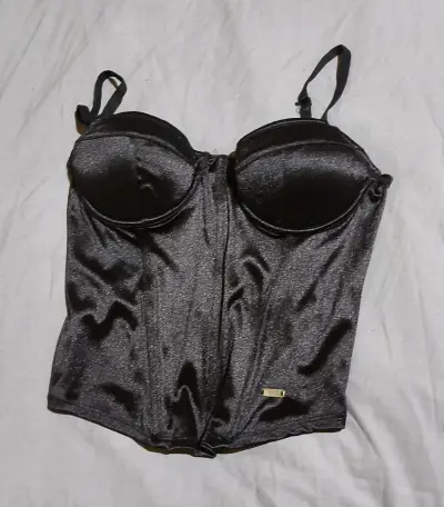 Corset negro estilo alt sin uso - miniatura 1