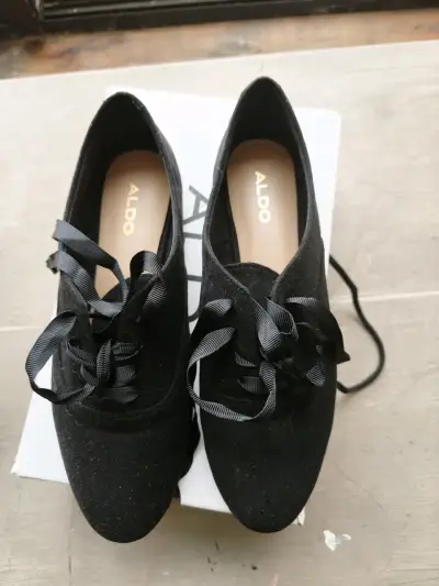 Zapatos planos negros Aldo para mujer - miniatura 2
