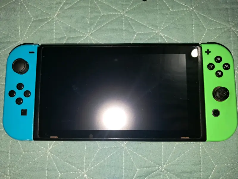 Nintendo Switch V2 para repuesto / reparar - 2