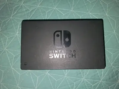 Nintendo Switch V2 para repuesto / reparar - miniatura 3