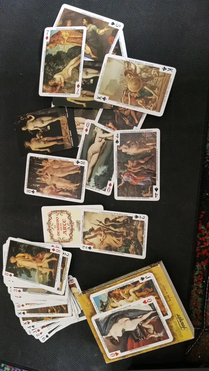 Baraja de cartas de arte clásico.  Dos mazos. - 2