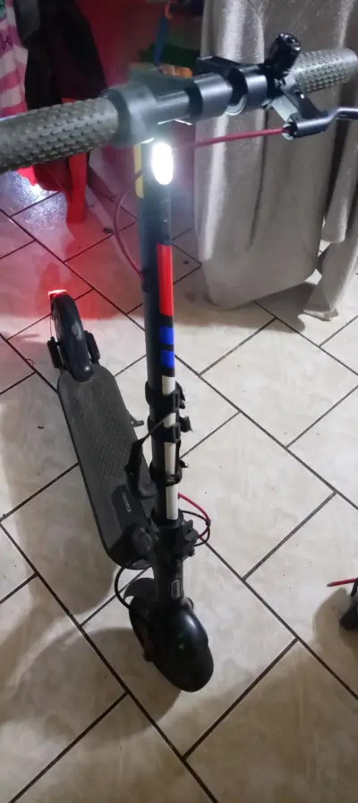 En venta scooter Xiaomi 3 lite - miniatura 4
