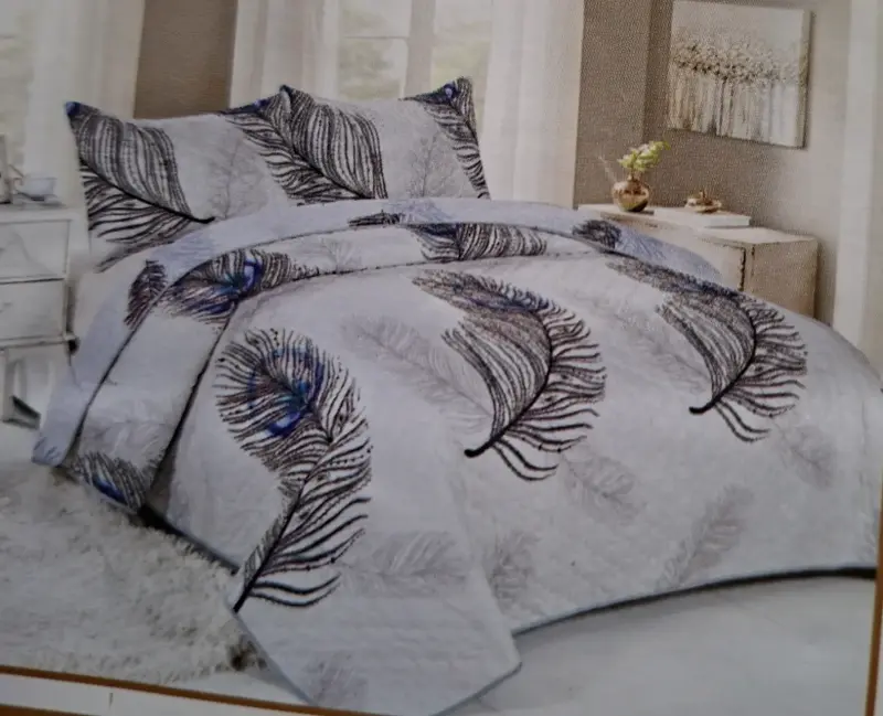 Cubre cama con diseño de plumas YD - 2