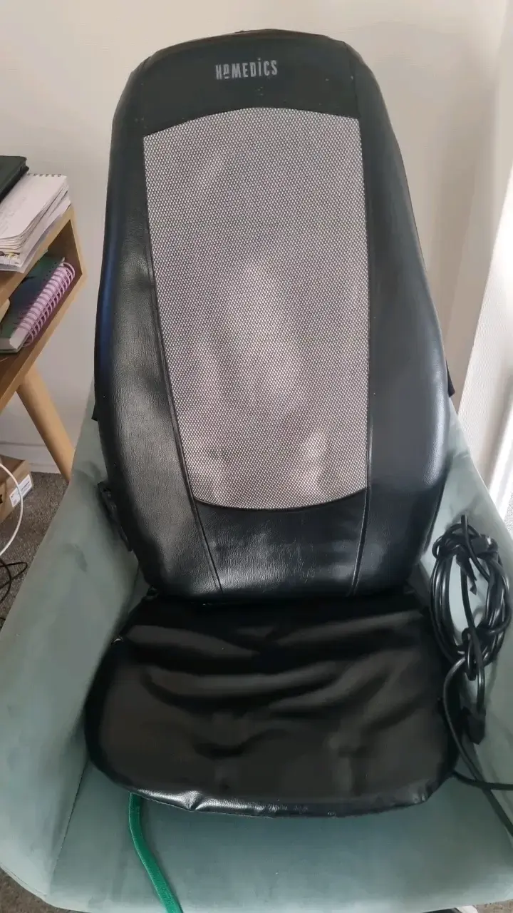 Cojín de Masaje HoMedics con Control Remoto - 1