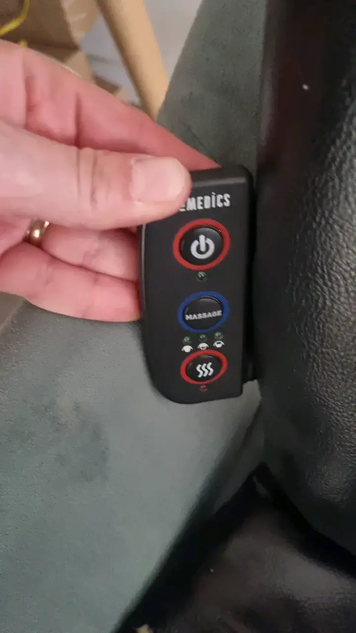 Cojín de Masaje HoMedics con Control Remoto - 2