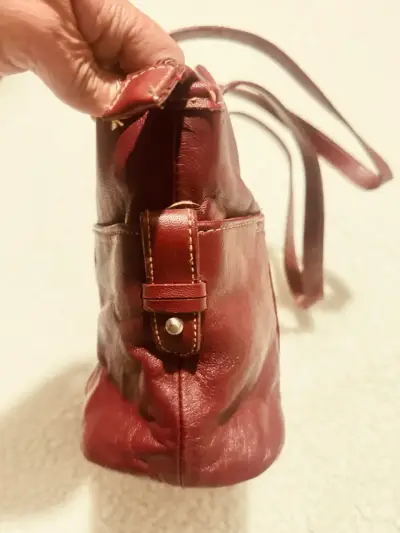Bolso de cuero rojo con asas largas - miniatura 4
