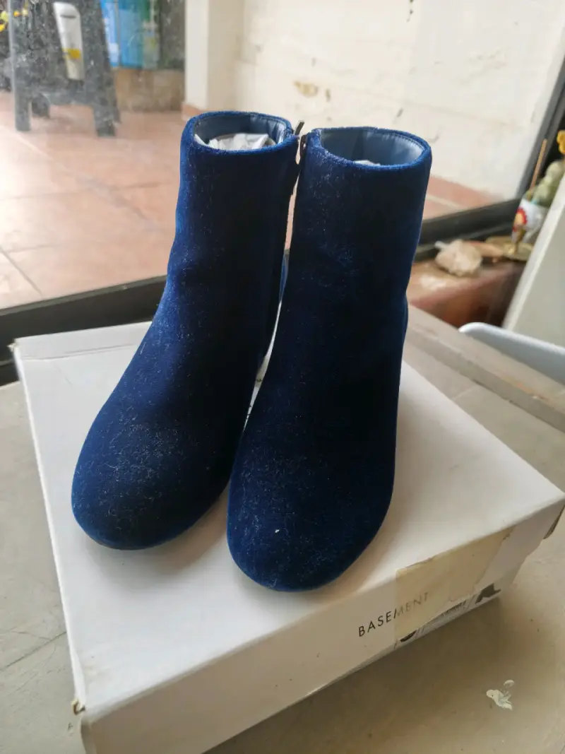 Botines de terciopelo azul marino Basement talla 37 - 1