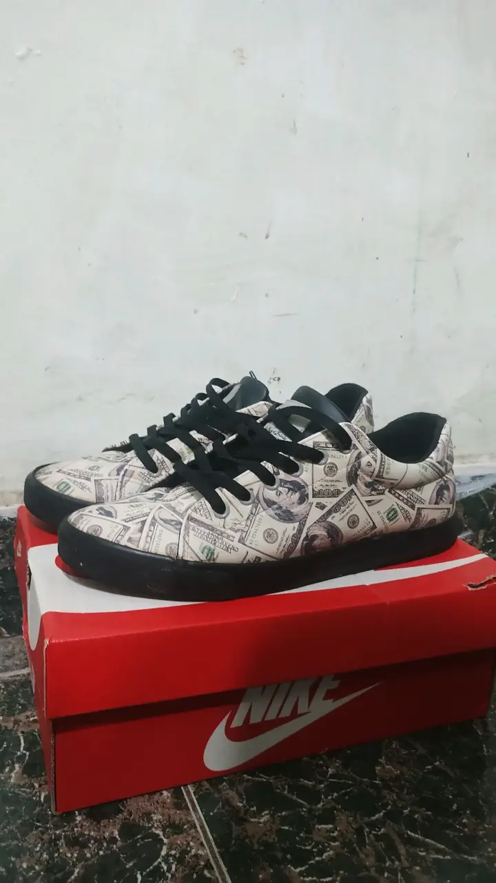Zapatillas Polo Club diseño billetes talla 42 - 3