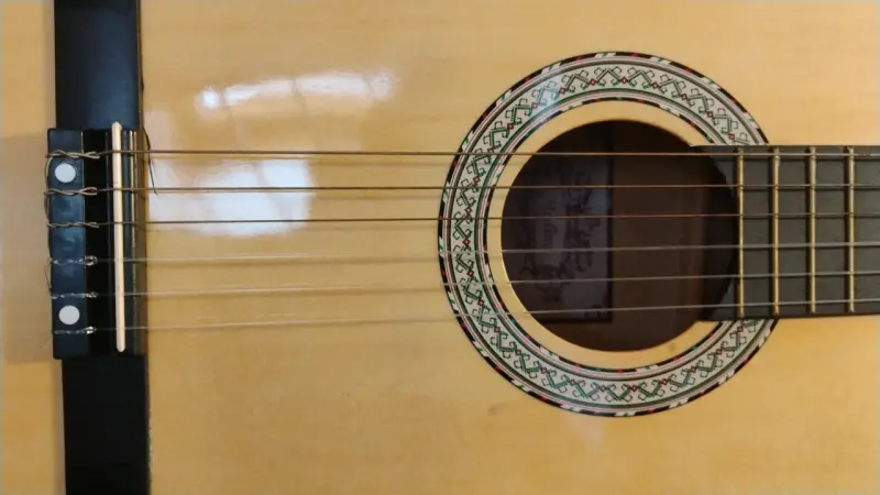Guitarra clásica acústica con funda MEDINA - 3