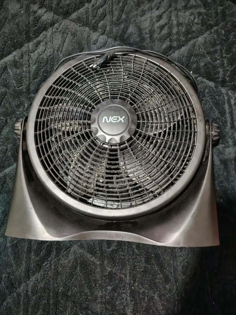 Vendo ventilador y parlantes - 1
