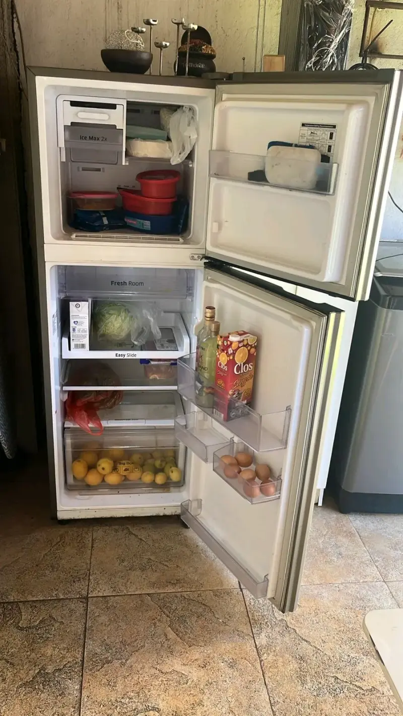 Refrigerador Samsung Digital Inverter A+ - 2