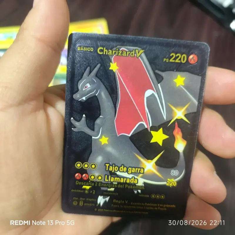 Carta Pokémon Charizard V Básico - 1