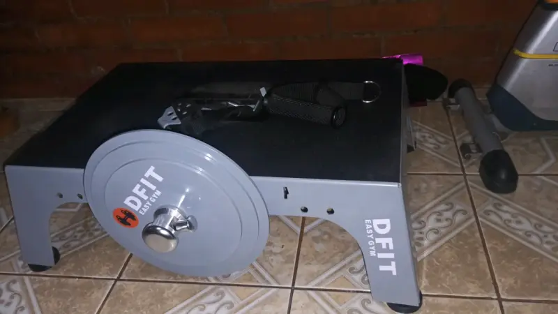 Máquina de Ejercicio Yoyo Squat DFit - 2