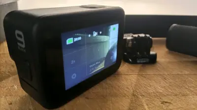 Cámara GoPro Hero 9 Black con accesorios - miniatura 2