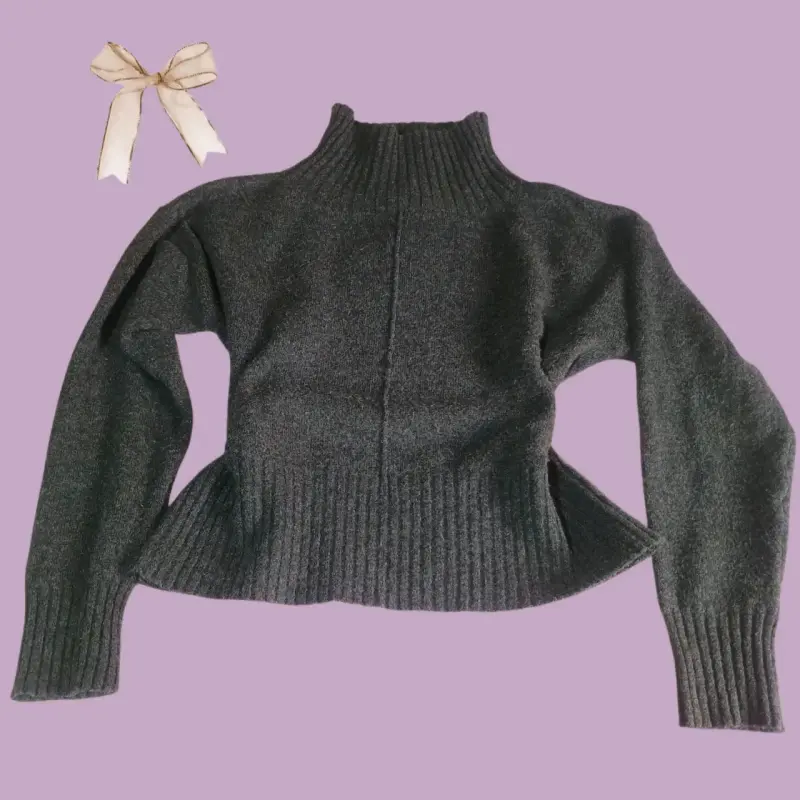 Suéter de lana gris oscuro para mujer