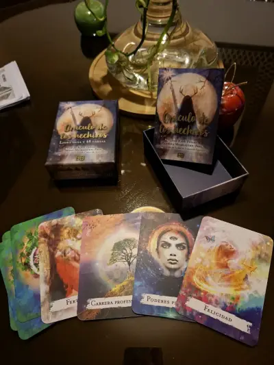 Oráculo de los Hechizos con 48 Cartas y Libro Guía - miniatura 1