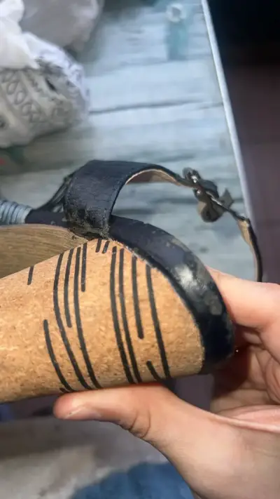 Sandalias de tacón alto negras con diseño trenzado - miniatura 4