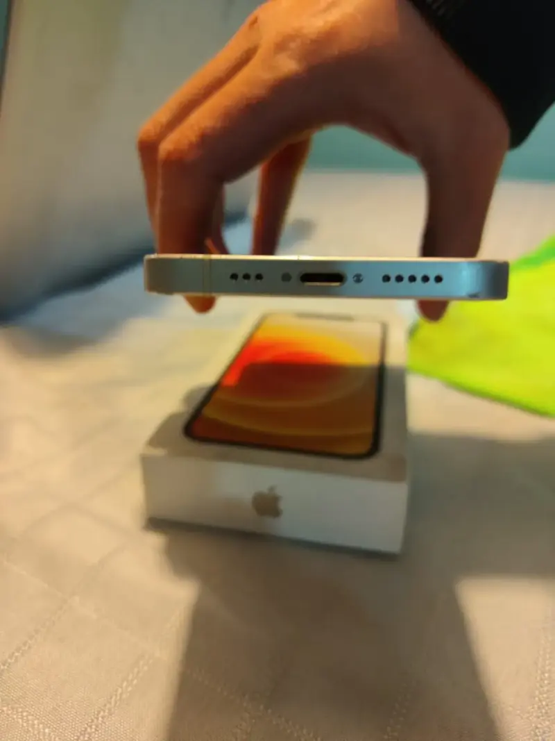 iPhone 12 Blanco 64gb - 5