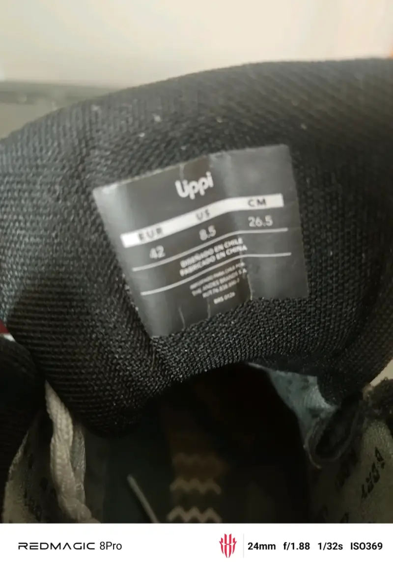 Botas de montaña Uppí impermeables talla 42 - 2