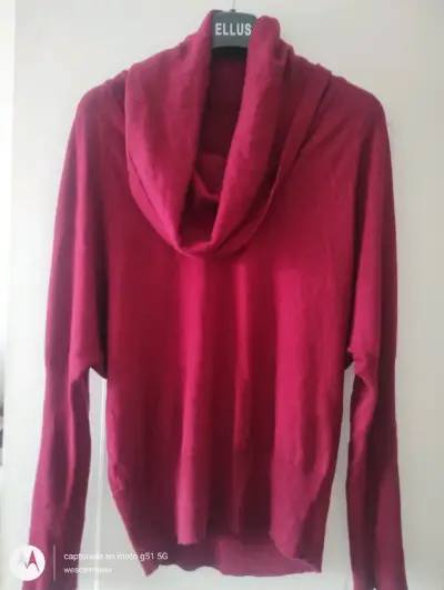Blusas y chalecos - miniatura 1