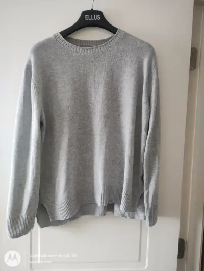 Blusas y chalecos - miniatura 3