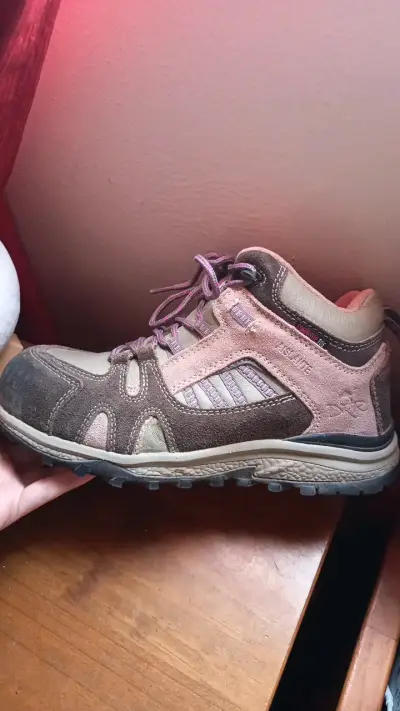 Zapatos de seguridad para mujer color marrón y ros - miniatura 1