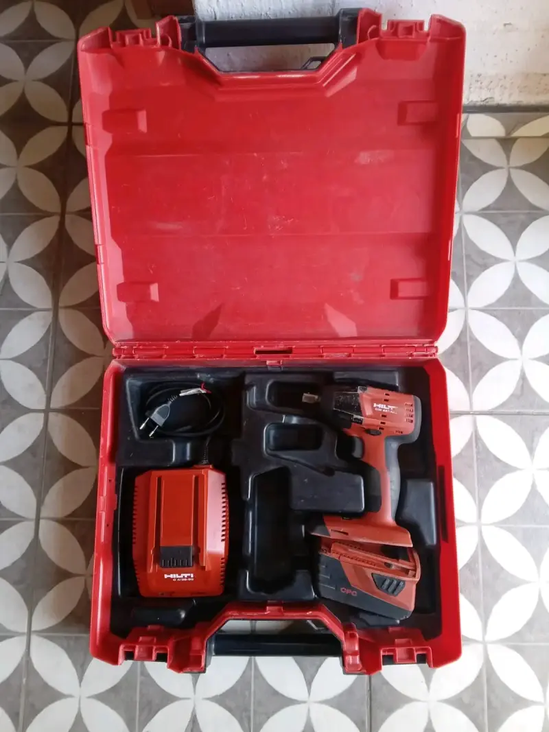 Taladro Inalámbrico Hilti con llave de impacto - 2