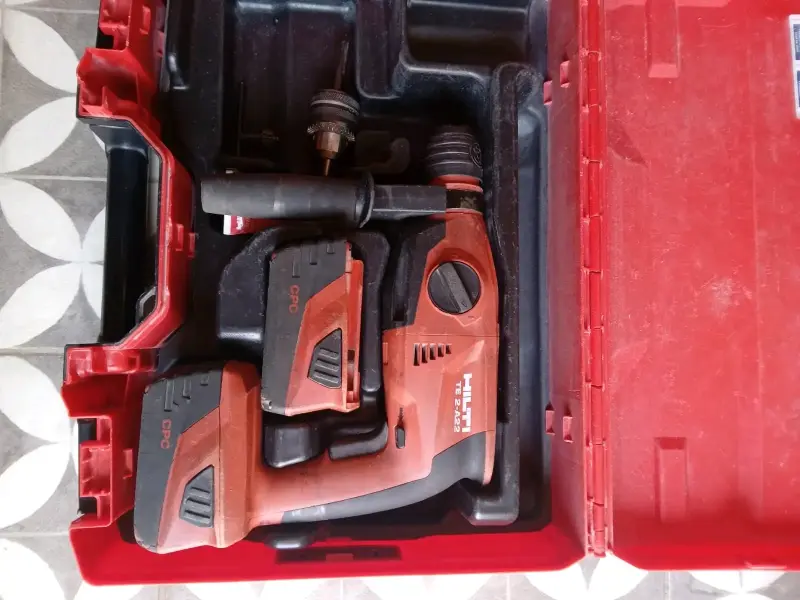 Taladro Inalámbrico Hilti con llave de impacto - 5