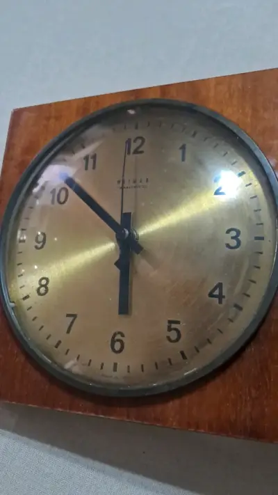 Reloj de pared vintage con termómetro y barómetro - miniatura 2