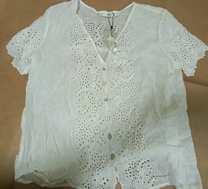 Blusa blanca MNG (Talla M) - 1