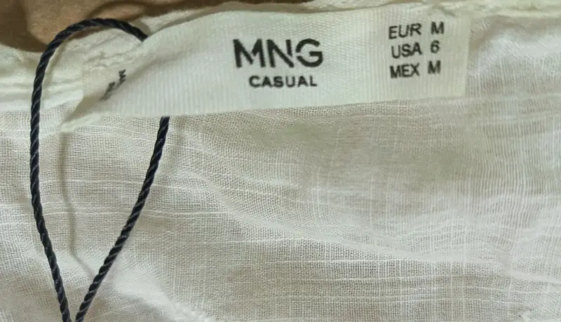 Blusa blanca MNG (Talla M) - 5