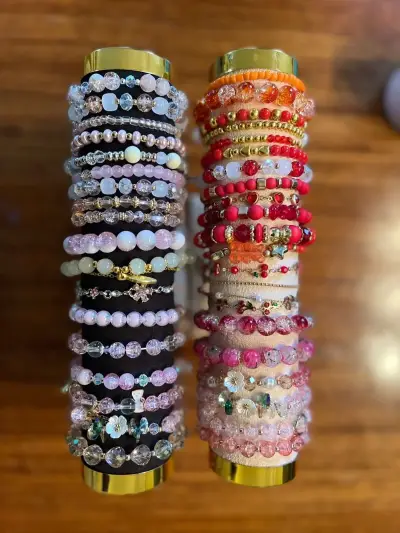 Vendo lote de pulseras - miniatura 2