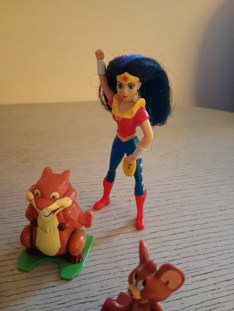 Colección de figuras de acción de personajes animados - 5