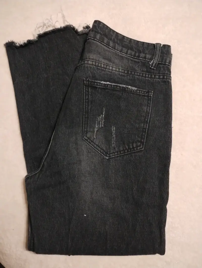 Jeans negros desgastados - 4