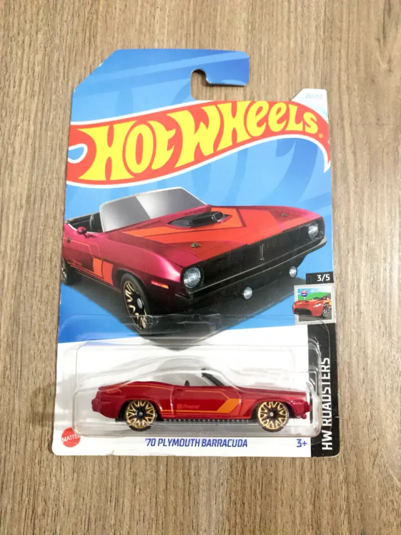 Hot Wheels '70 Plymouth Barracuda rojo