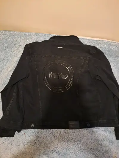 Chaqueta de mezclilla negra para hombre - miniatura 2