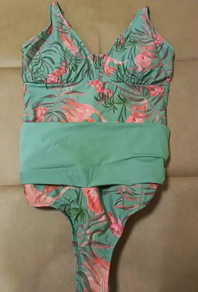 Vestido de baño verde Leonisa - miniatura 5