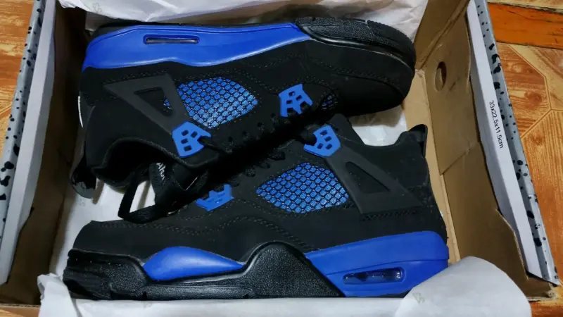 Zapatillas Air Jordan retro 4 - 1